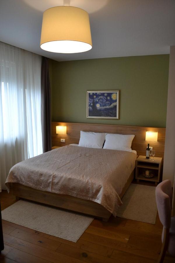 B&B Villa Panuka Pančevo Екстериор снимка